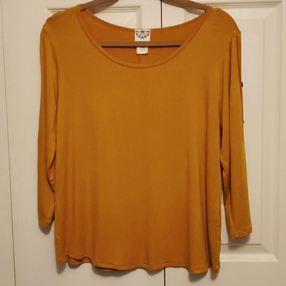 Late August womans 3/4 sleeve blouse, large